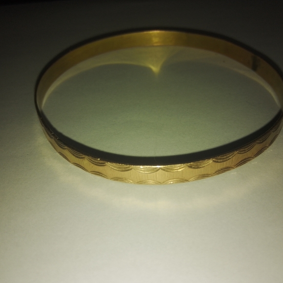 10 k gold Vintage Antique Bangle 3" diametre - Picture 4 of 9